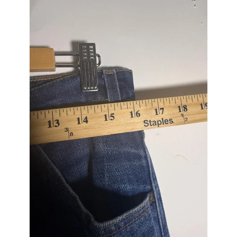 Vintage Levi's Movin On Blue Jeans Mens 32x32 Straight Leg Denim Medium Wash